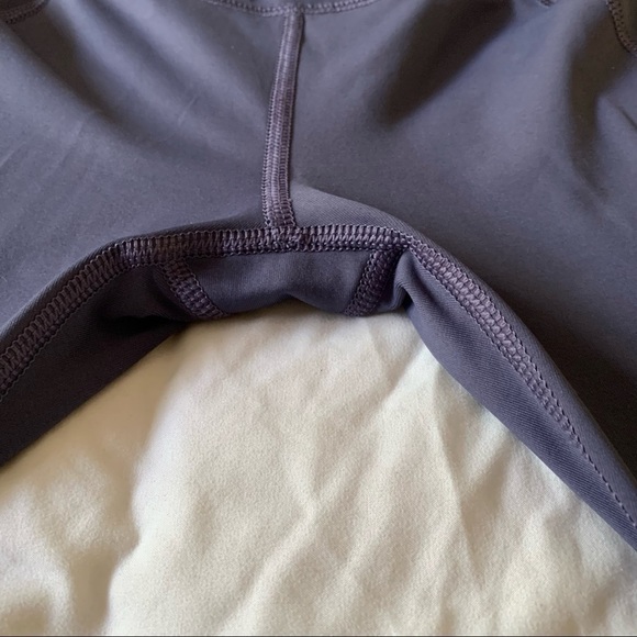 𝅺APANA Charcoal Gray Cropped Leggings With Calf Cutout Detail Size Small (907) - Picture 3 of 10